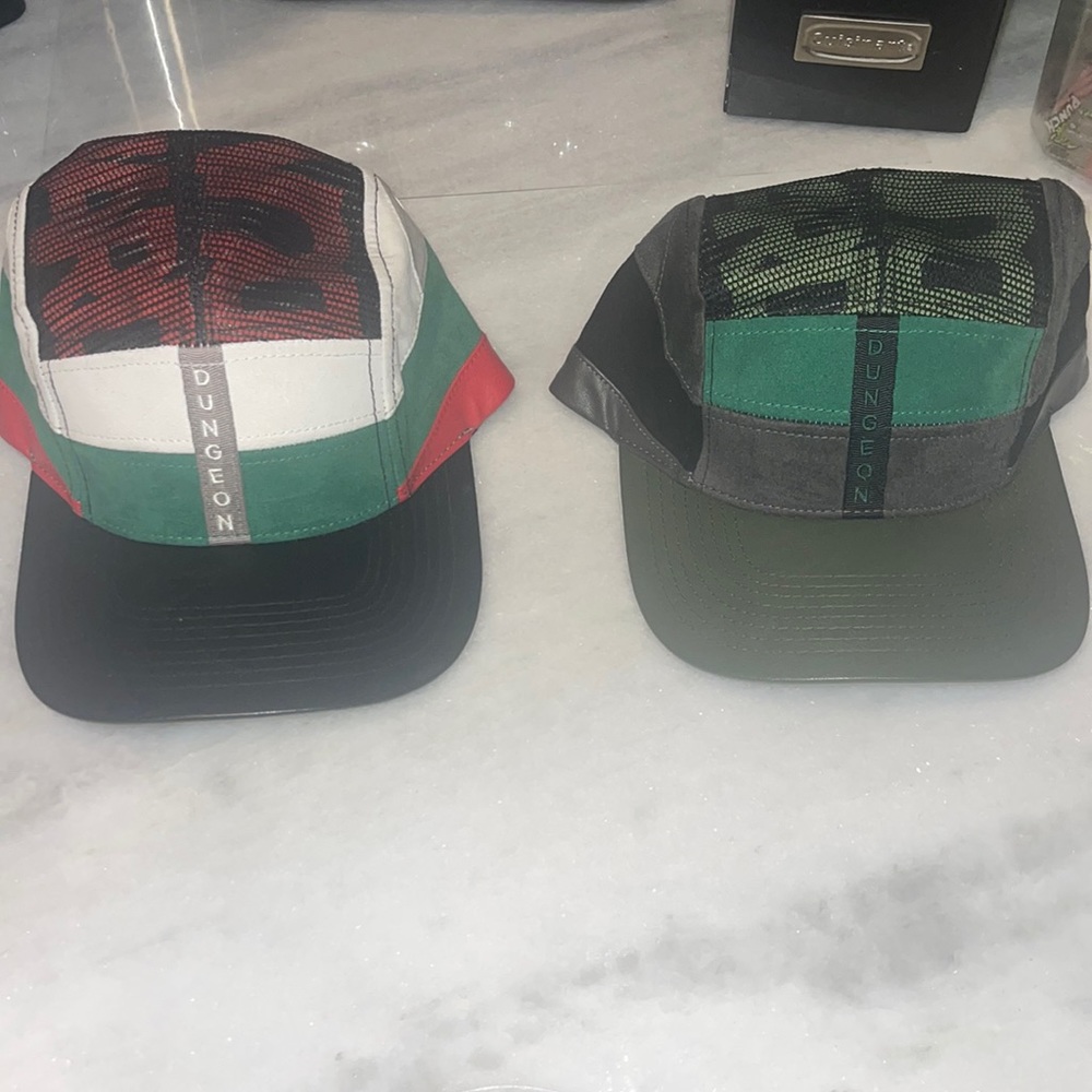 Dungeon hats